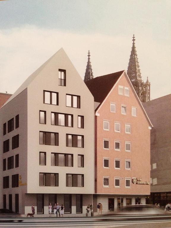 Hotel Goldenes Rad Ulm Bagian luar foto