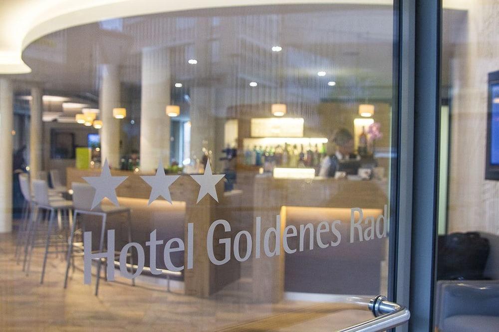 Hotel Goldenes Rad Ulm Bagian luar foto